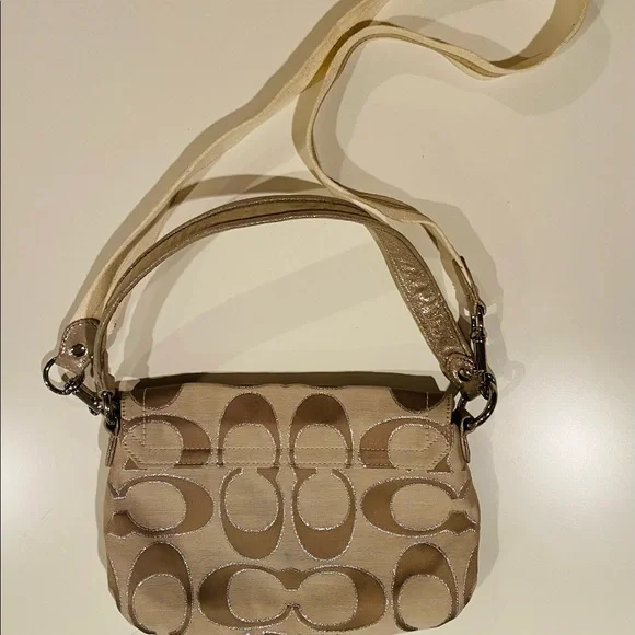 Coach Purse - Picture 2 of 5